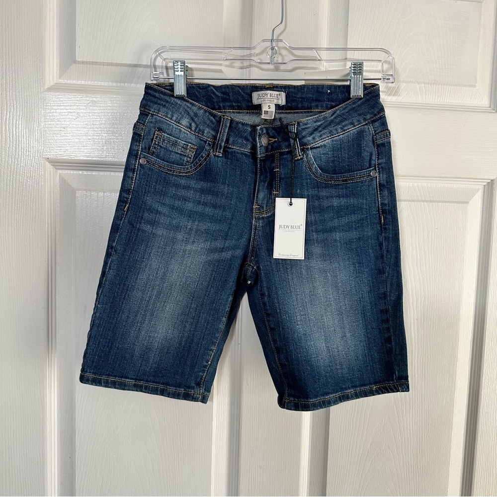 Judy Blue Dark Wash Jean Shorts
